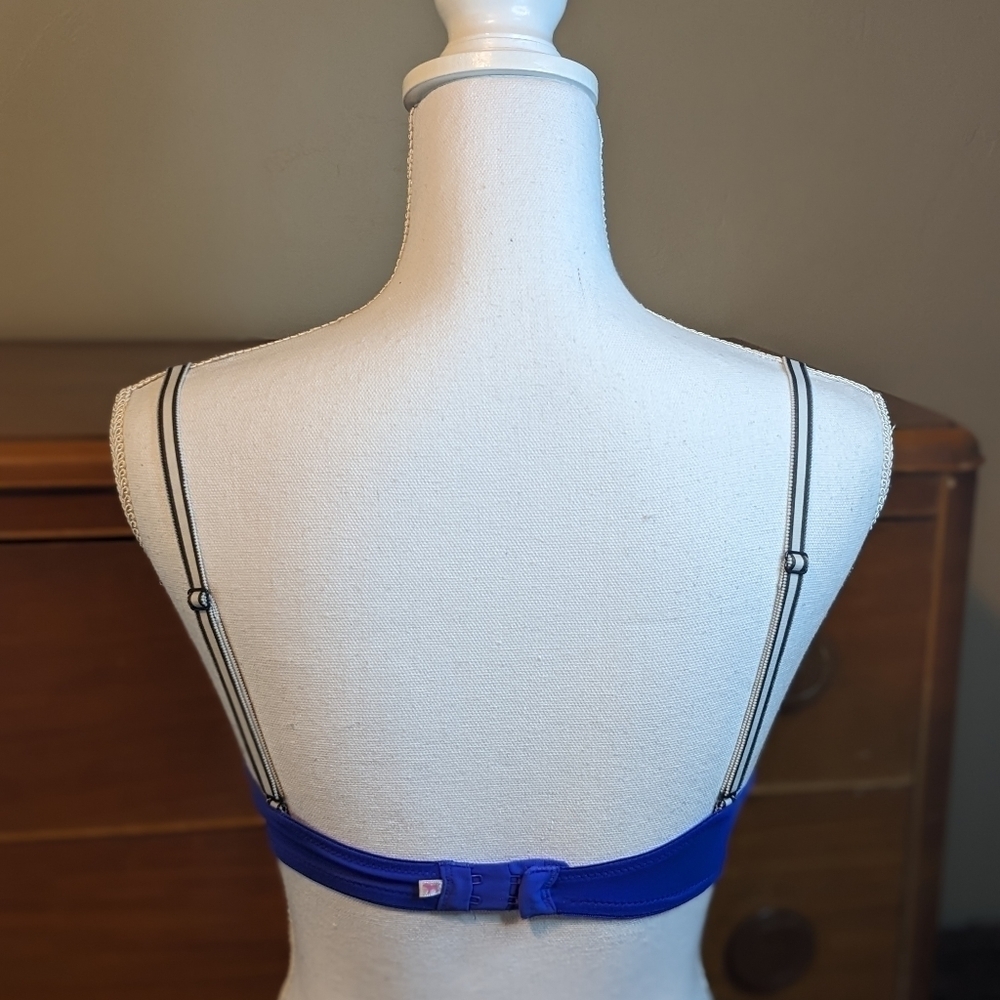 PINK VICTORIA'S SECRET EVERYDAY T-SHIRT BRA SIZE 34D - Picture 4 of 12